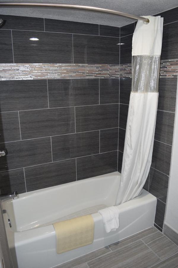 Budget Inn La Puente Ngoại thất bức ảnh