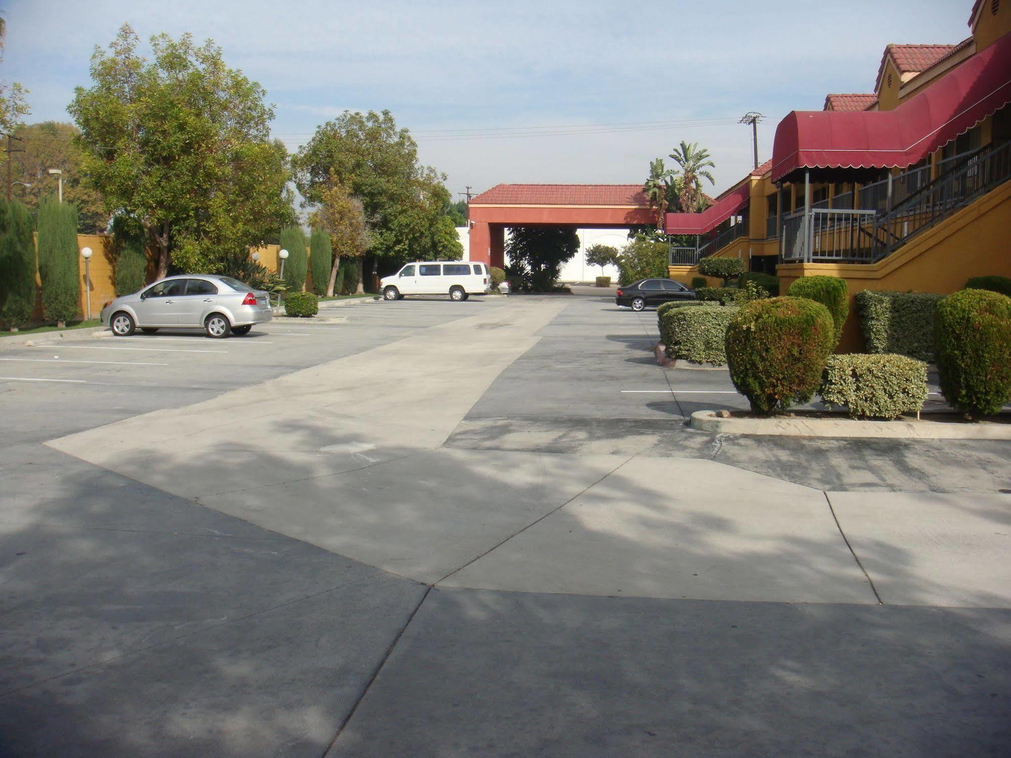 Budget Inn La Puente Ngoại thất bức ảnh